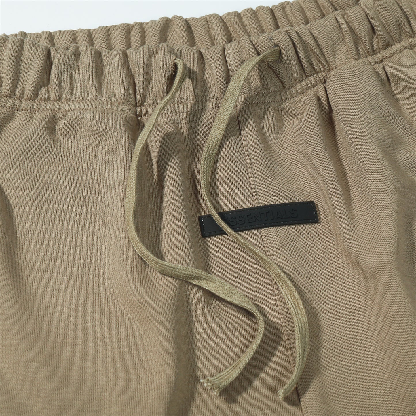 FEAR OF GOD ESSENTIALS SHORTS 036