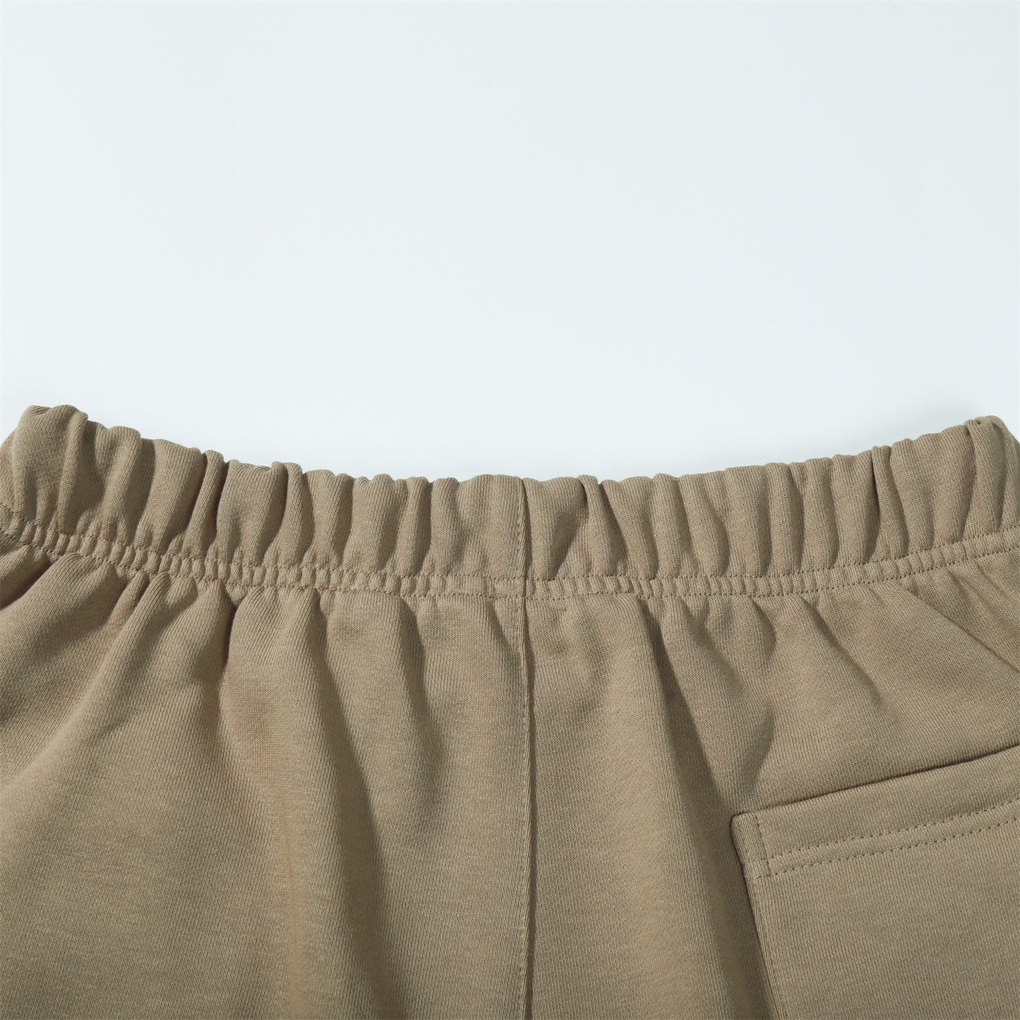 FEAR OF GOD ESSENTIALS SHORTS 036