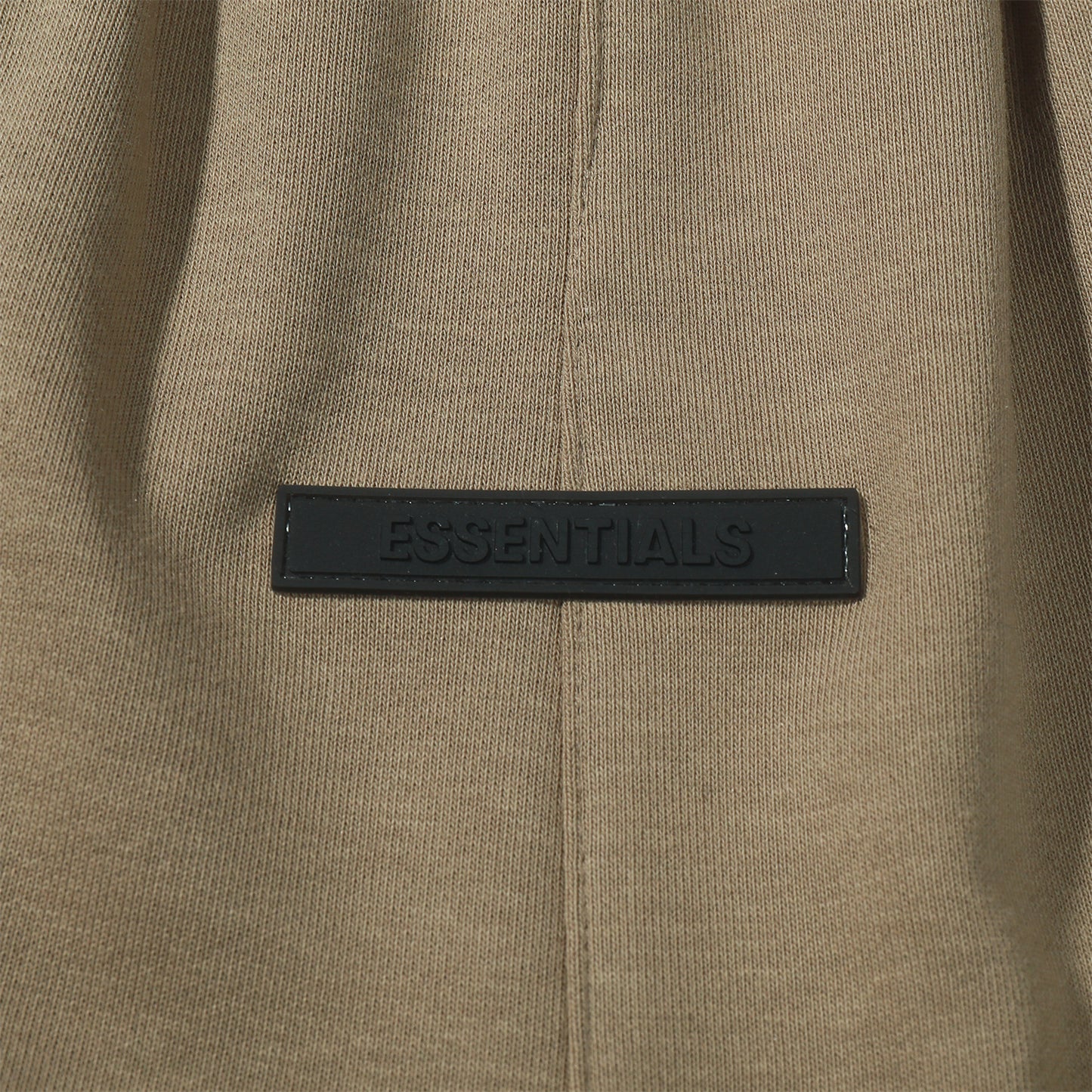 FEAR OF GOD ESSENTIALS SHORTS 037
