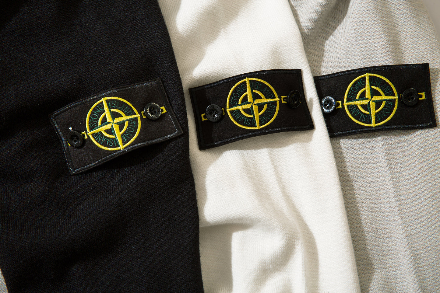 STONE ISLAND HOODIE 8926