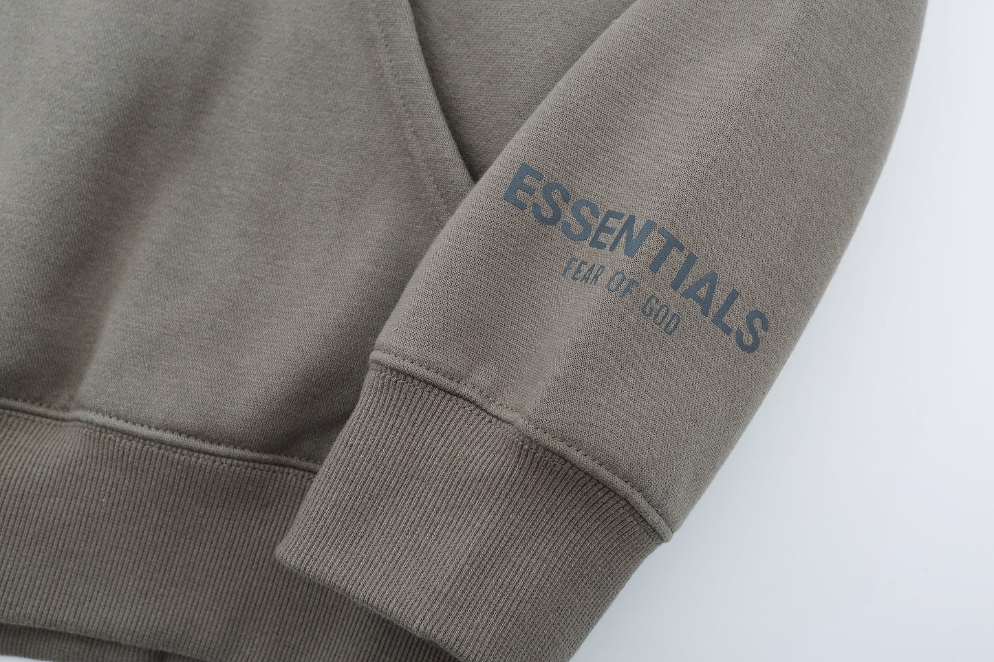 FEAR OF GOD ESSENTIALS HOODIE 571