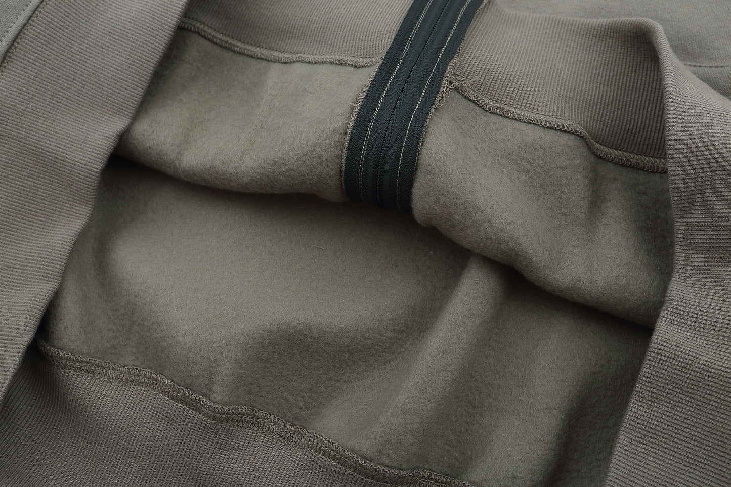 FEAR OF GOD ESSENTIALS HOODIE 571