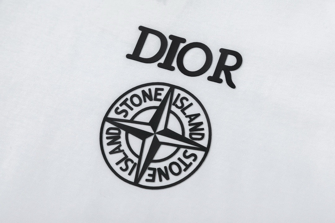 STONE ISLAND TEE 682