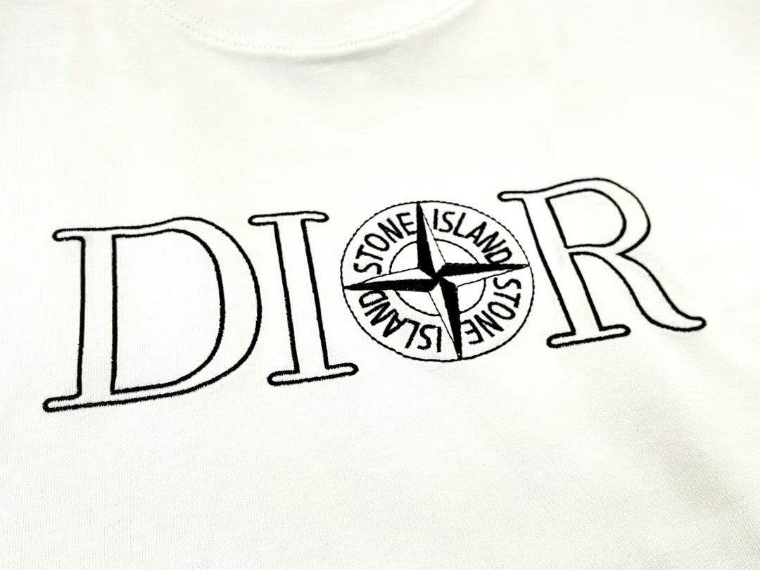 STONE ISLAND TEE 683