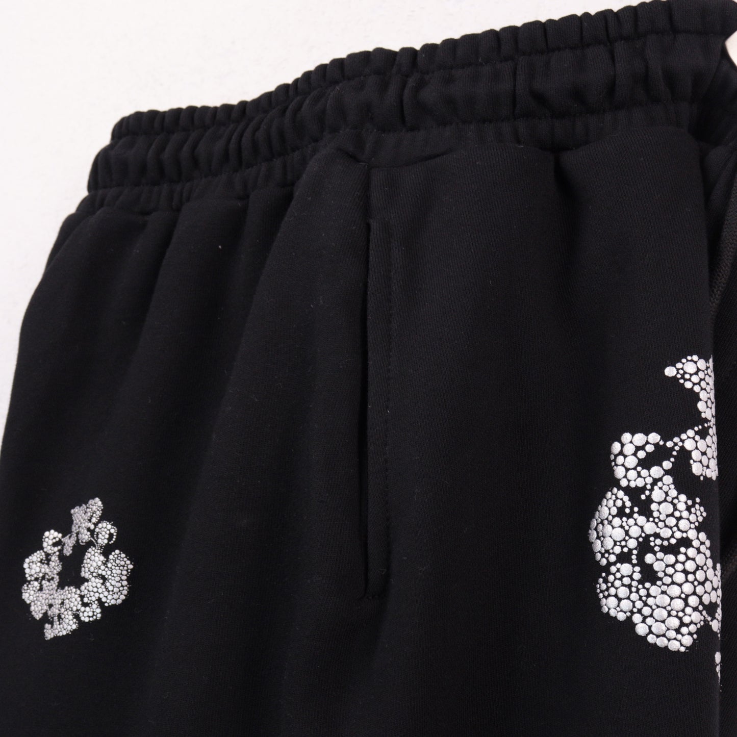 DENIM TEARS  Shorts 8659