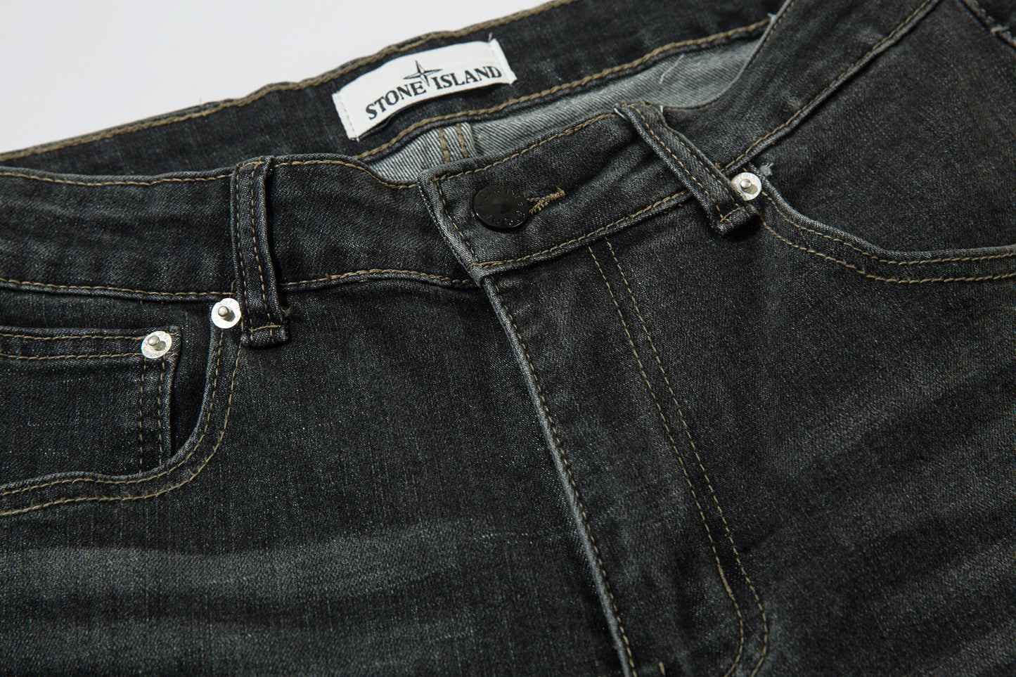 STONE ISLAND PANTS 260