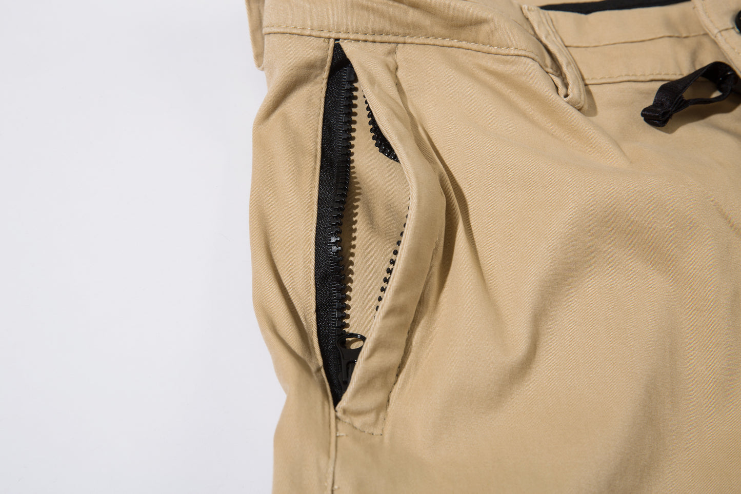 STONE ISLAND PANTS 231