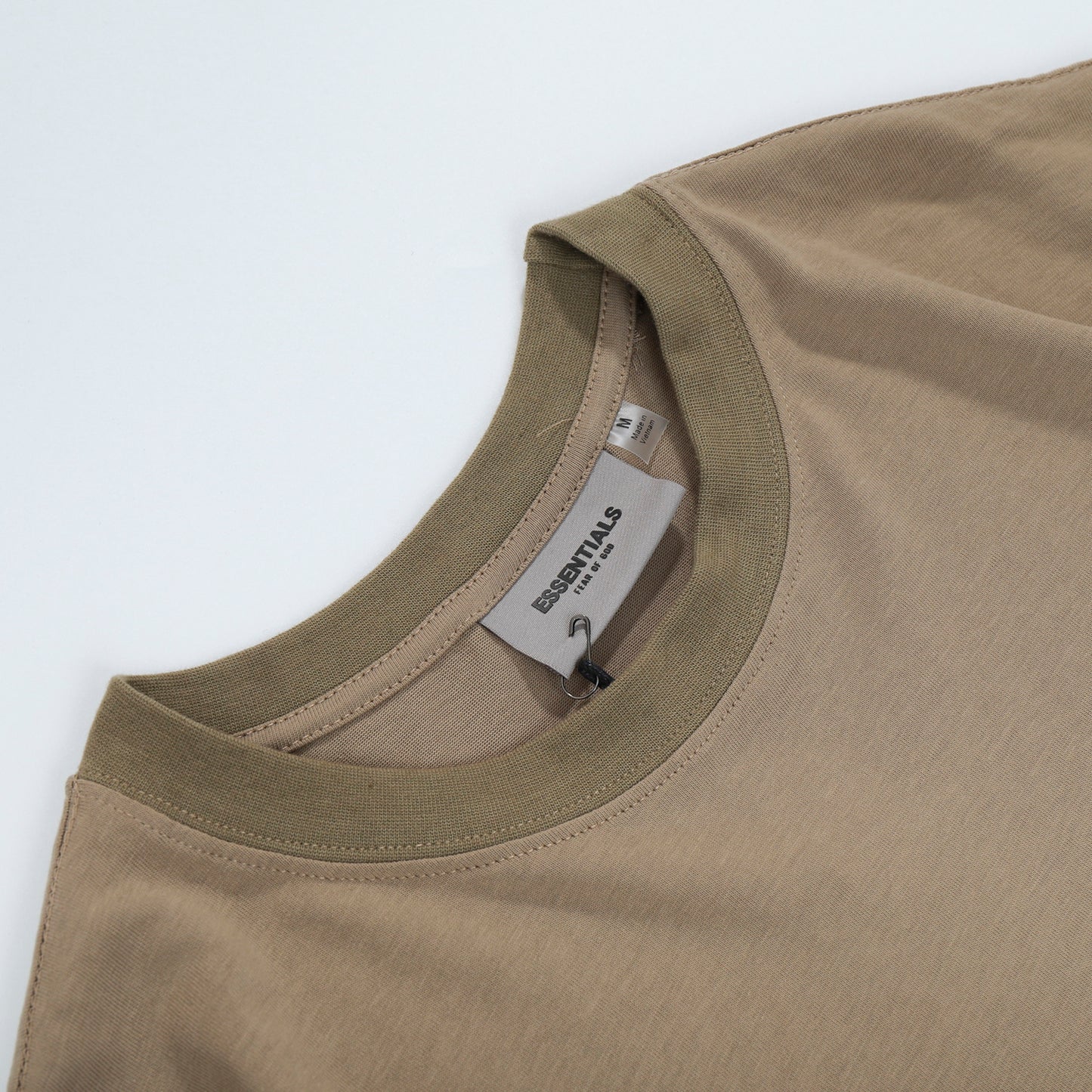FEAR OF GOD ESSENTIALS TEE 046