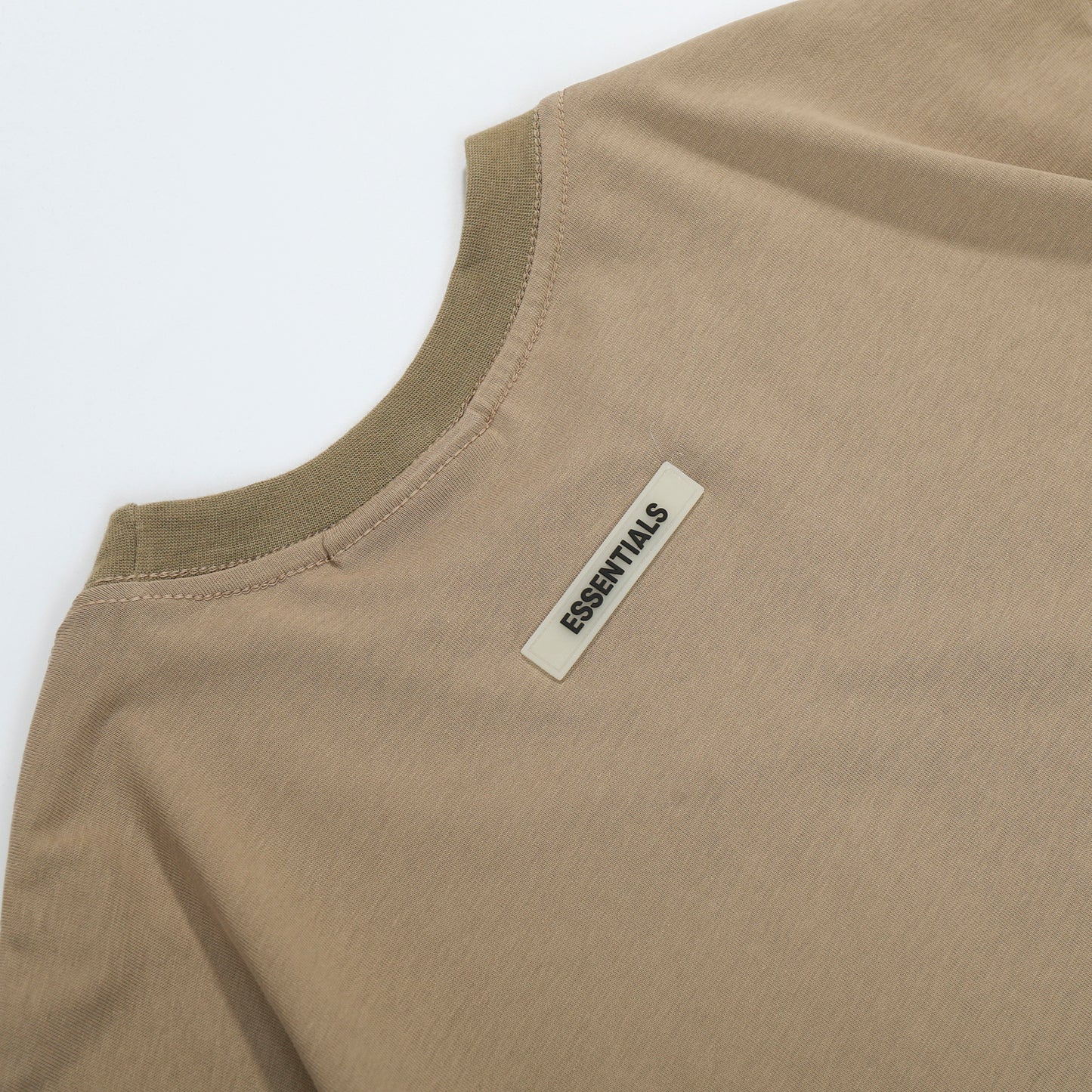 FEAR OF GOD ESSENTIALS TEE 046