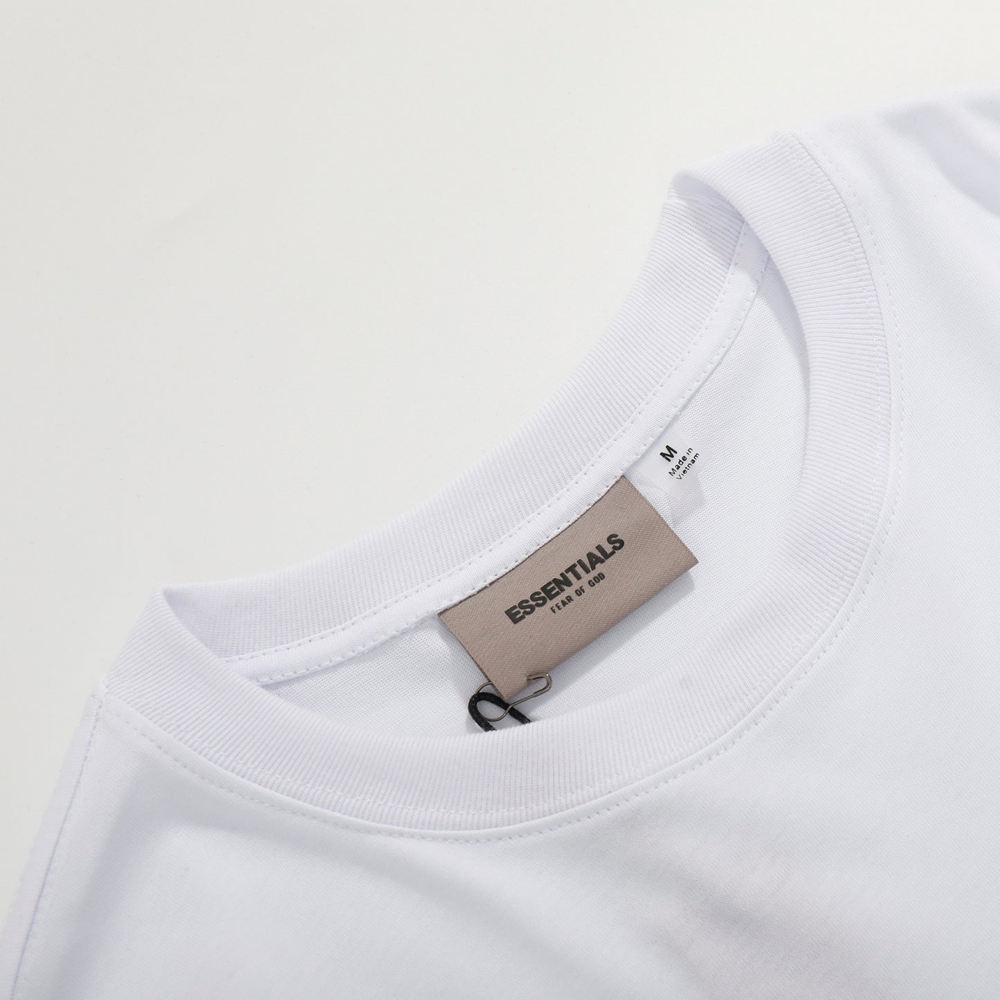 FEAR OF GOD ESSENTIALS TEE 046