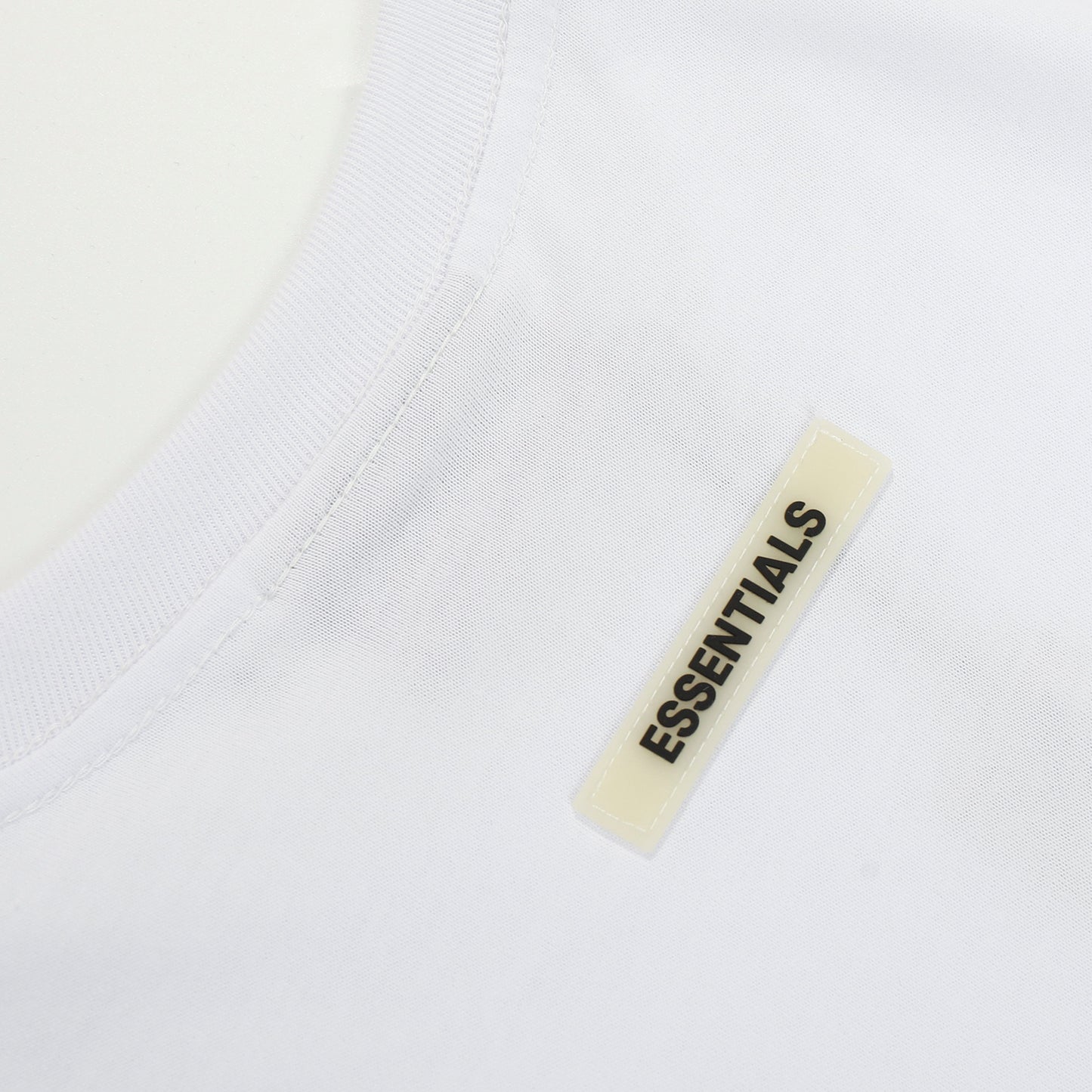 FEAR OF GOD ESSENTIALS TEE 046