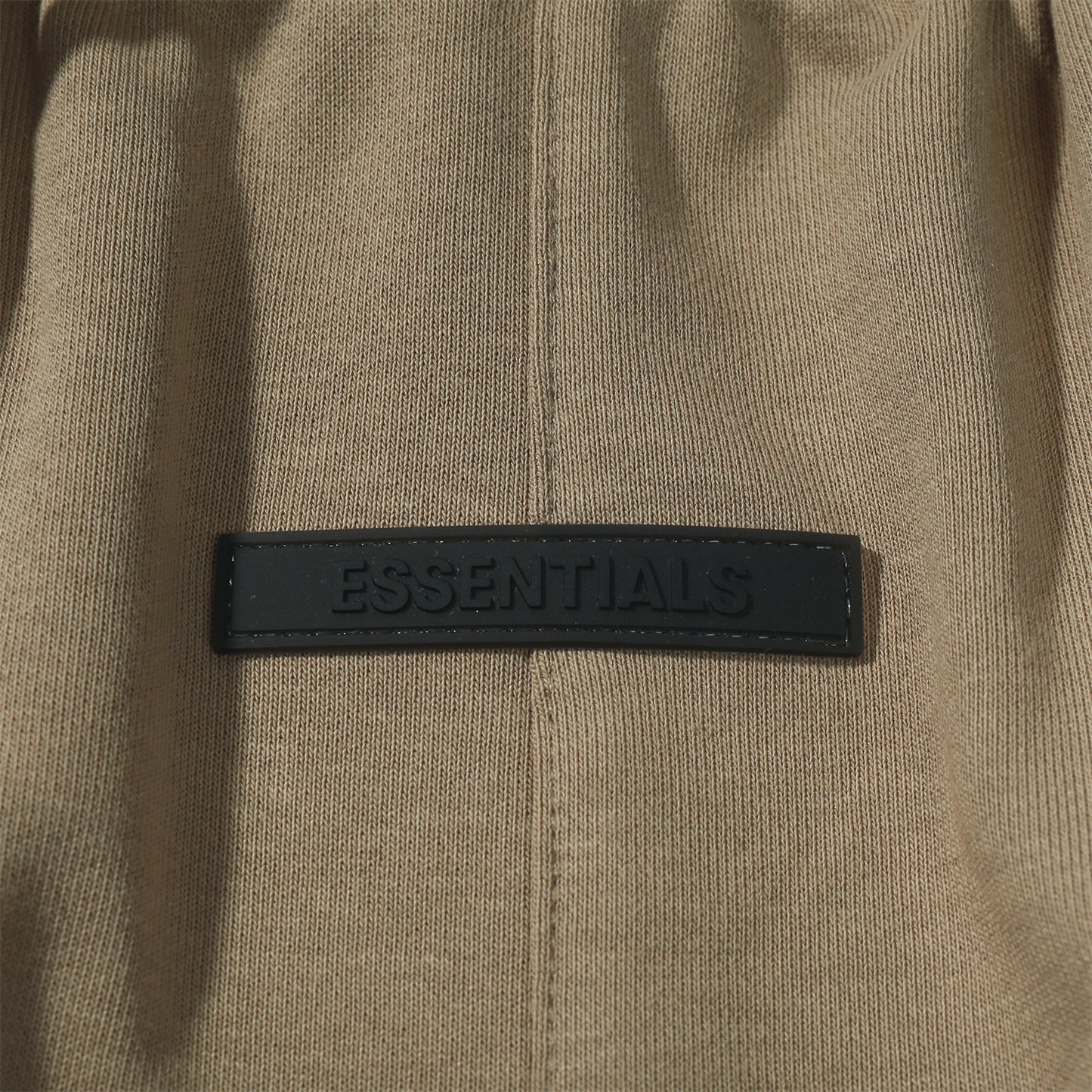 FEAR OF GOD ESSENTIALS SHORTS 036