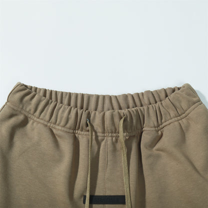 FEAR OF GOD ESSENTIALS SHORTS 037