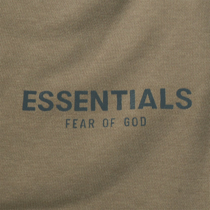 FEAR OF GOD ESSENTIALS SHORTS 037