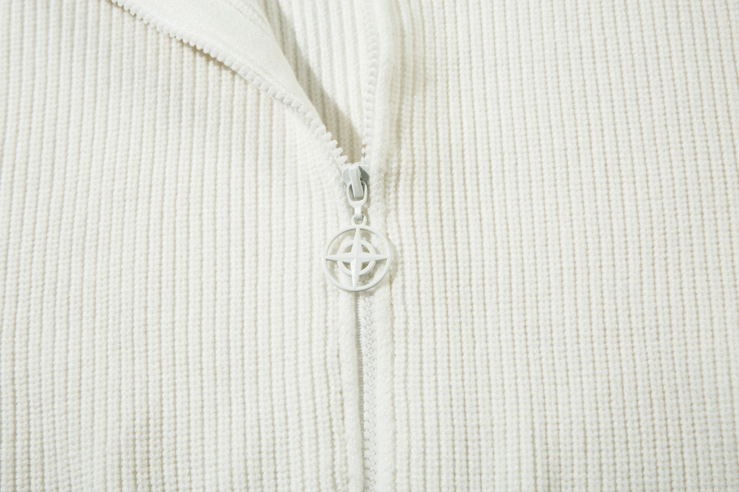STONE ISLAND HOODIE 909