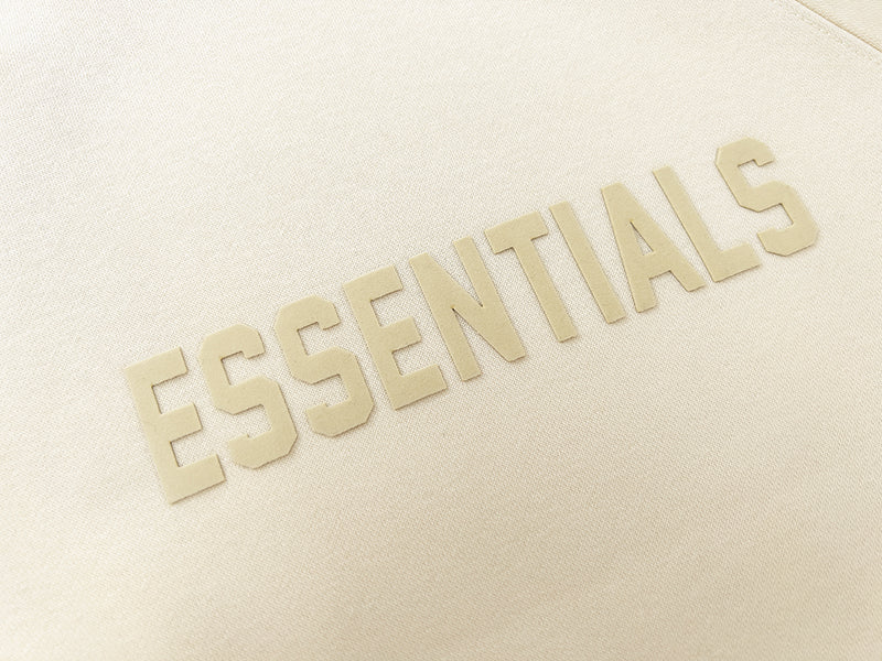 FEAR OF GOD ESSENTIALS SWEATSHIRT 002
