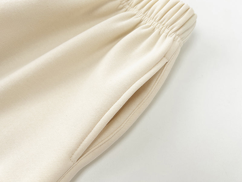 FEAR OF GOD ESSENTIALS PANTS 001