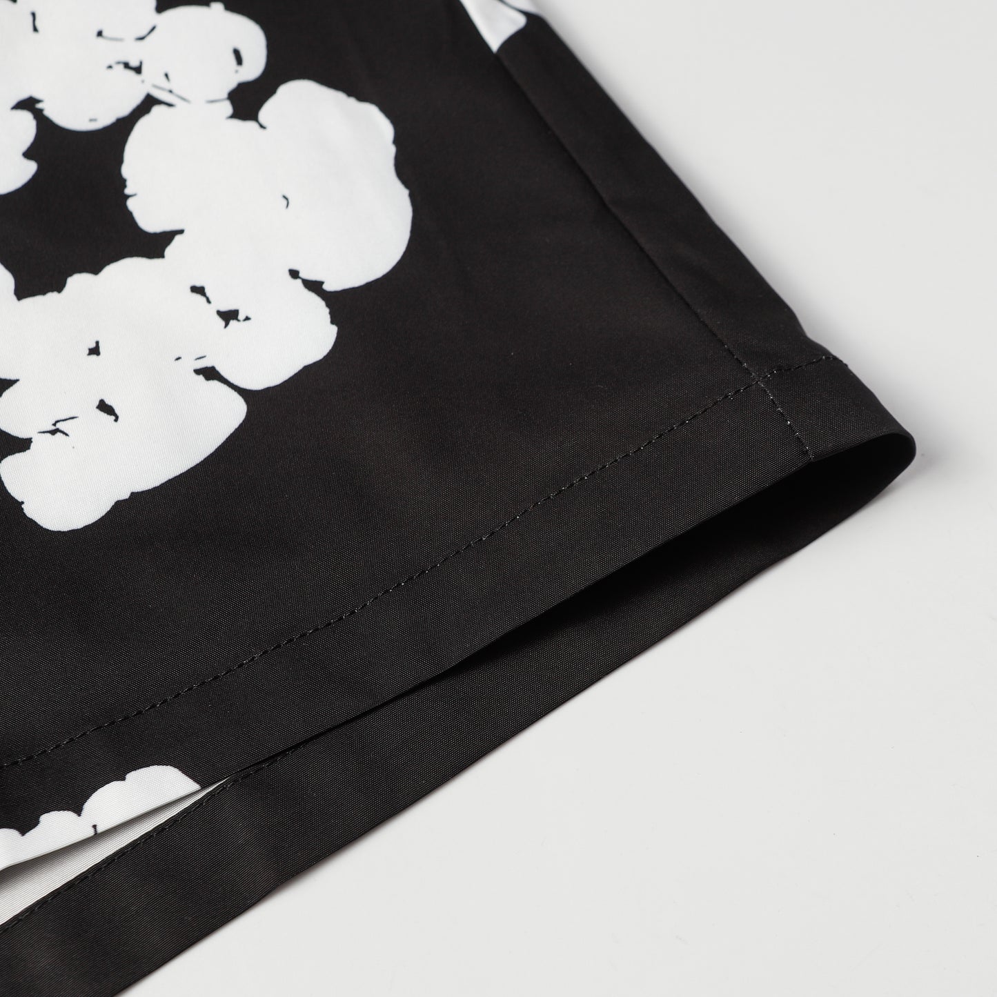 DENIM TEARS  T-shirt  0386