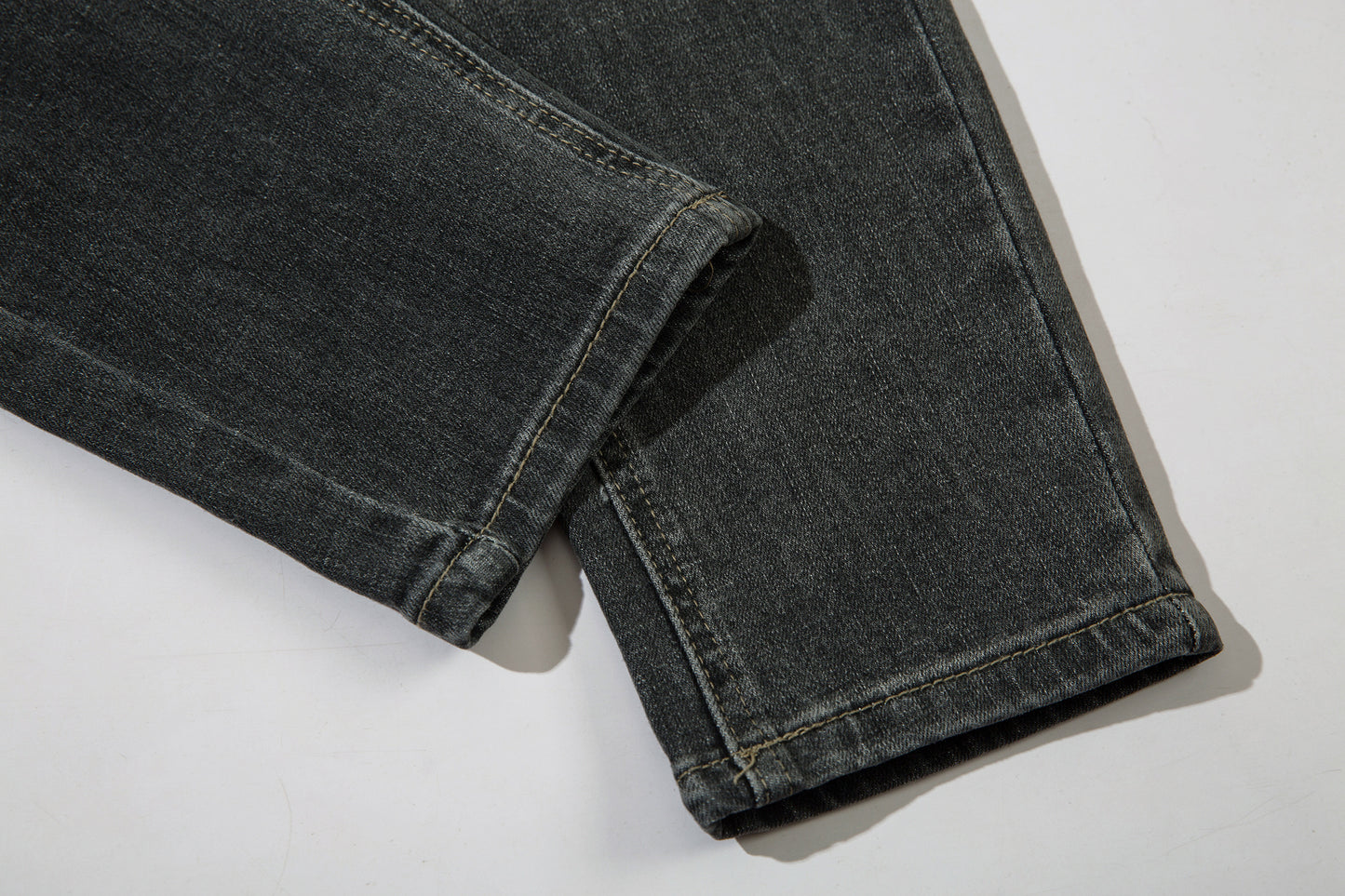 STONE ISLAND PANTS 260